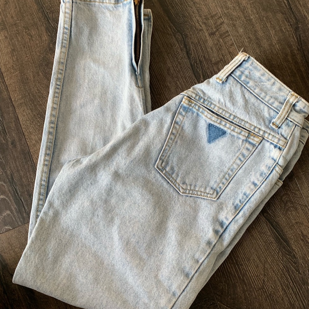 AS IS Vintage Guess Jeans read